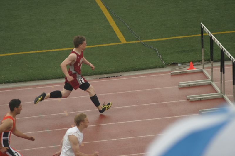 High Hurdles - Boys B (16 of 26)