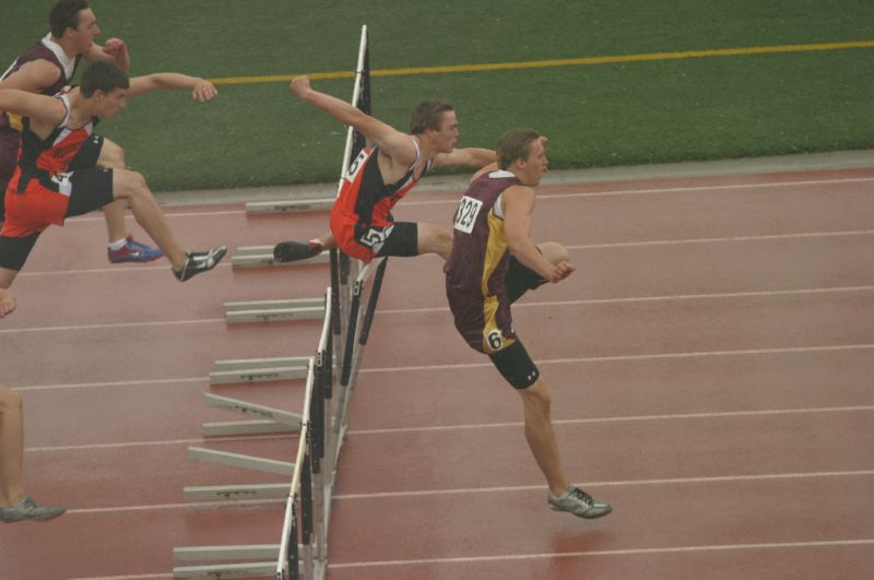 High Hurdles - Boys B (24 of 26)