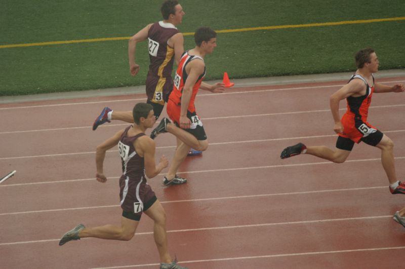 High Hurdles - Boys B (25 of 26)