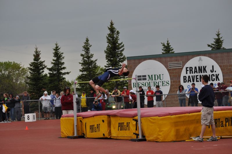 Class B Boys High Jump (1 of 16)