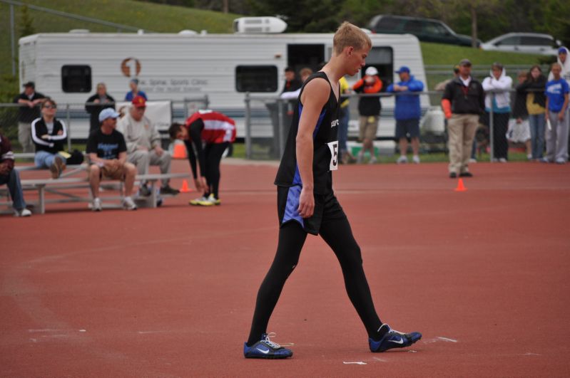 Class B Boys High Jump (14 of 16)