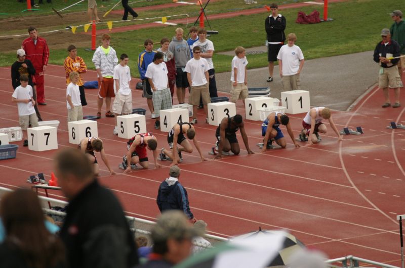High Hurdles - Girls Class B (10 of 20)