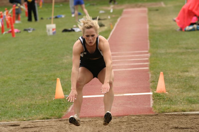 Class B Girls Long Jump (6 of 11)