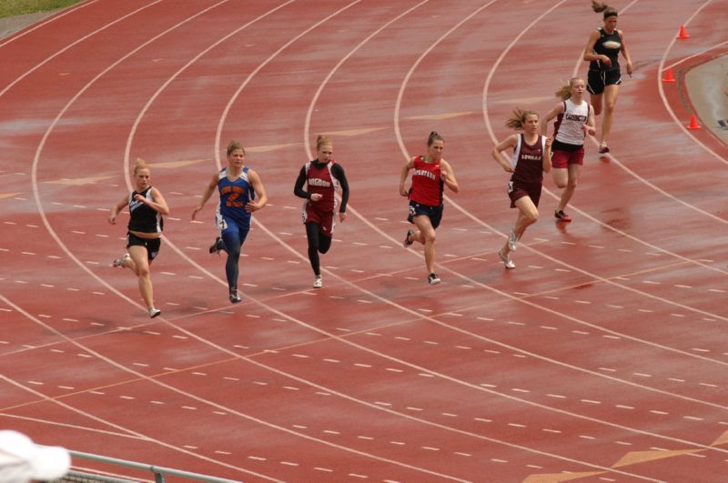 Class B Girls 200 (2 of 10)