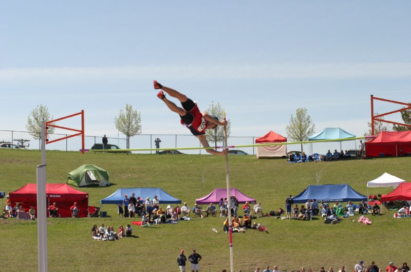 Class A Boys Pole Vault (10 of 39)