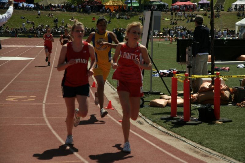 3200 Meter Run - Girls Class B (25 of 71)