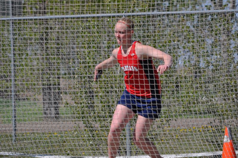 Discus - Girls Class B (10 of 88)