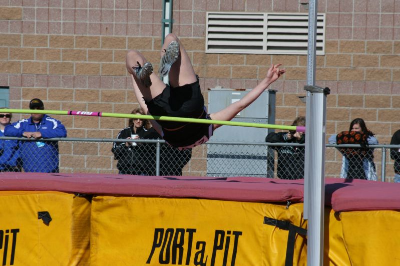 Class B Girls High Jump (25 of 28)