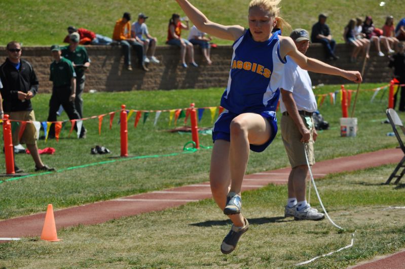 Class B Girls Triple Jump (36 of 62)