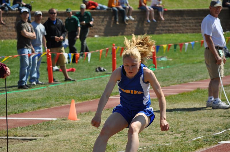 Class B Girls Triple Jump (37 of 62)
