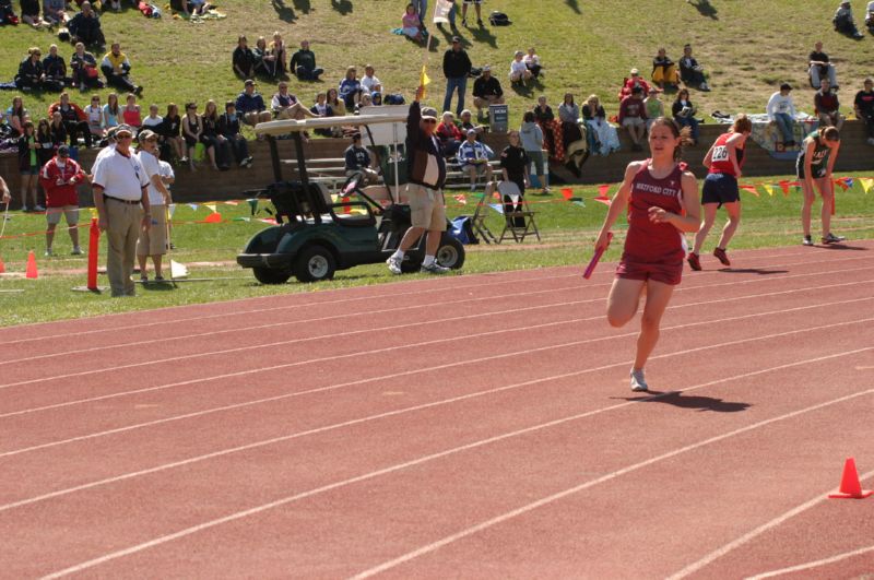 Class B Girls 800 Relay (5 of 12)