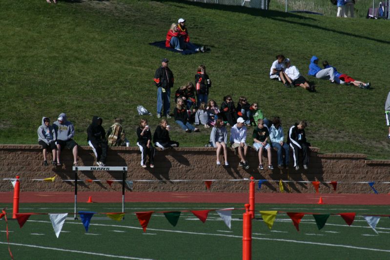 Spectators and Volunteers (29 of 50)