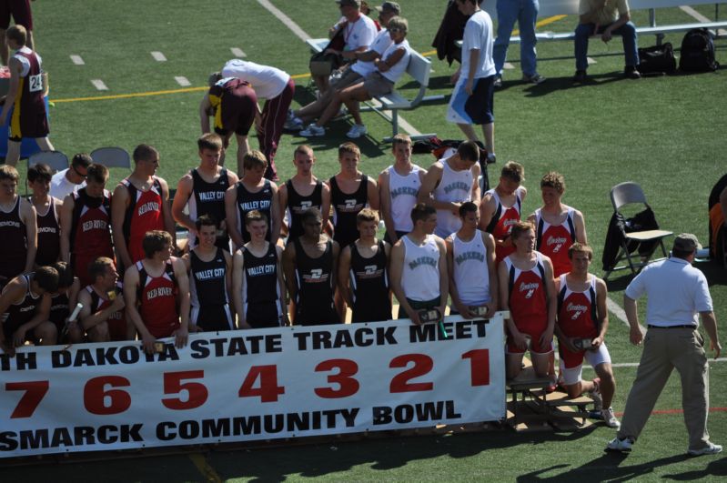 1600 Meter Relay - Boys A (4 of 5)