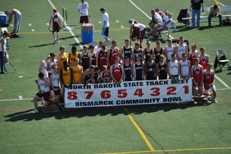 1600 Meter Relay - Boys A (5 of 5)