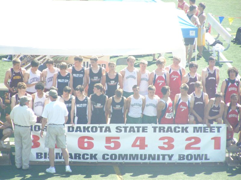 400 Meter Relay - Boys Class A (1 of 4)