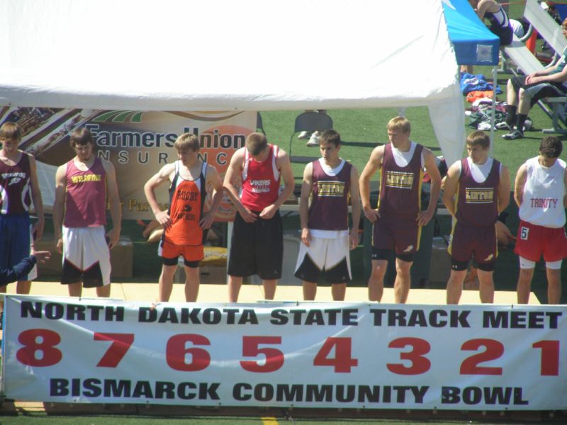 Class B Boys Hurdles (1 of 5)