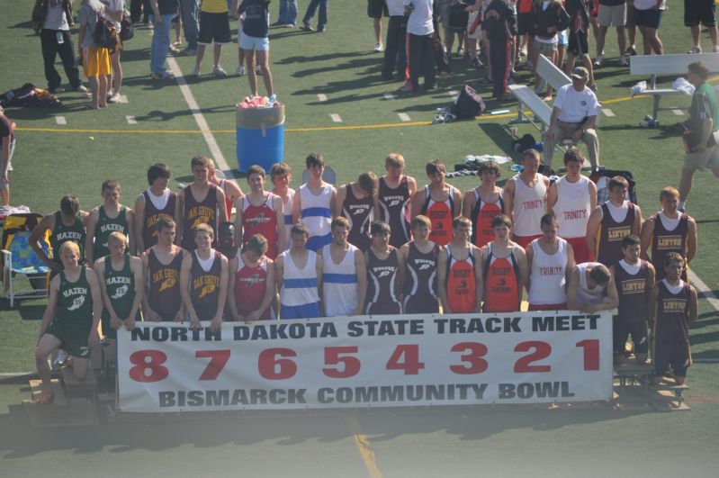 1600 Meter Relay - Boys B (4 of 4)