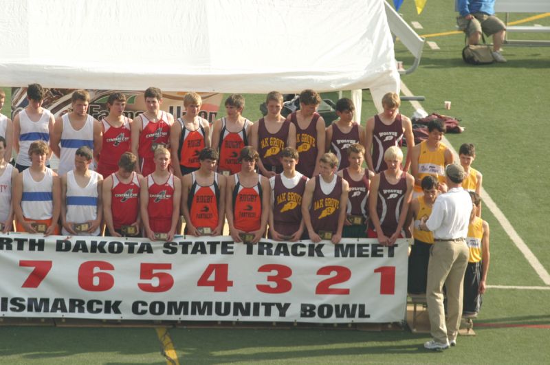 Class B Boys 3200 Relay (4 of 4)