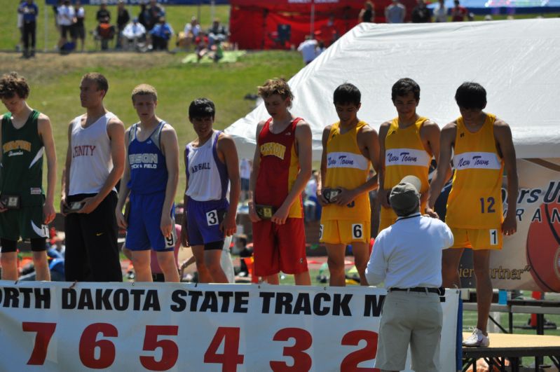 Class B Boys 3200 Run (3 of 4)