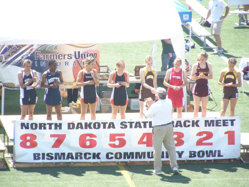 400 Meter Dash - Girls Class A (1 of 3)