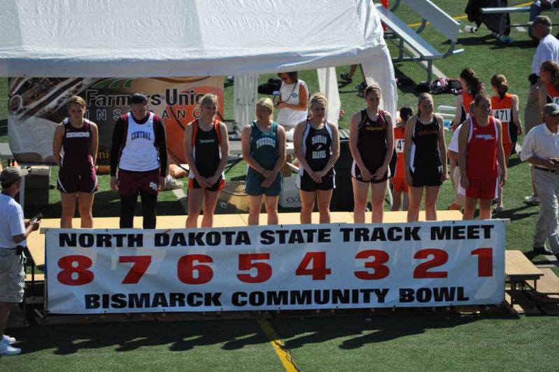 Discus - Girls Class A (1 of 4)