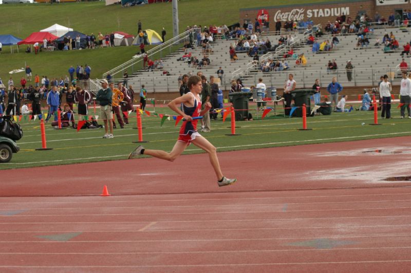 3200 Meter Relay - Boys Class A (5 of 34)