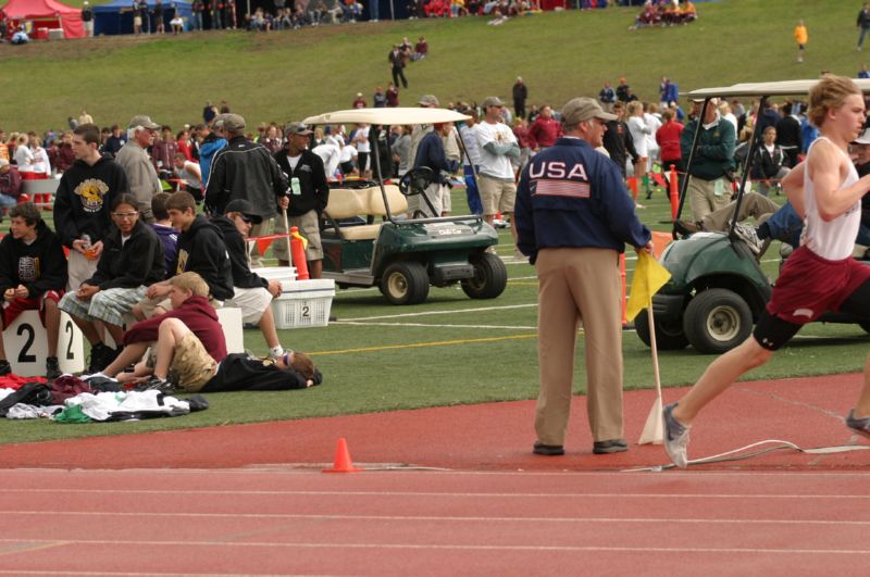 3200 Meter Relay - Boys Class A (31 of 34)