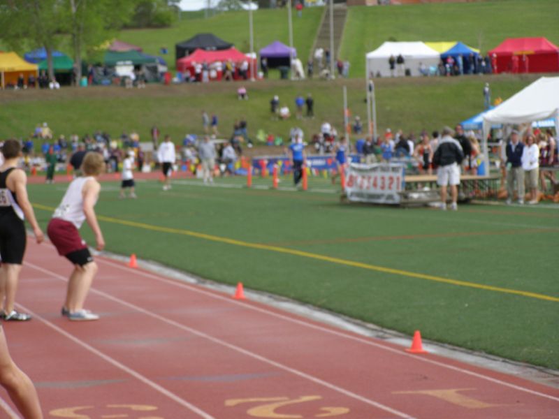 3200 Meter Relay - Boys Class A (18 of 40)