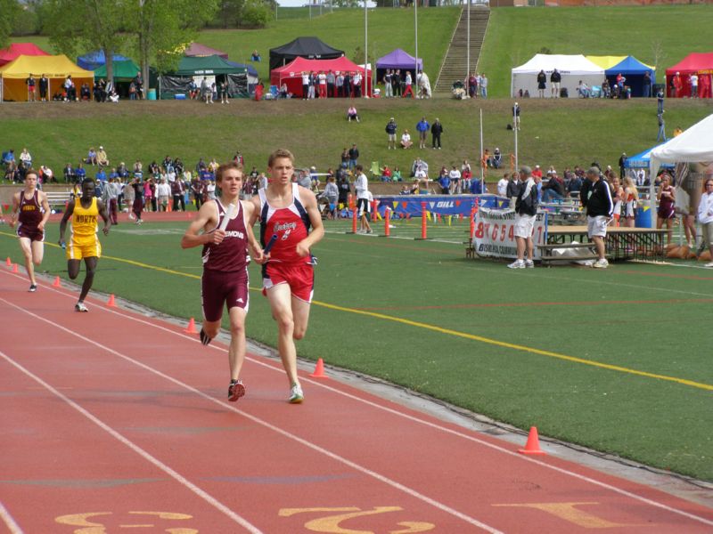 3200 Meter Relay - Boys Class A (22 of 40)