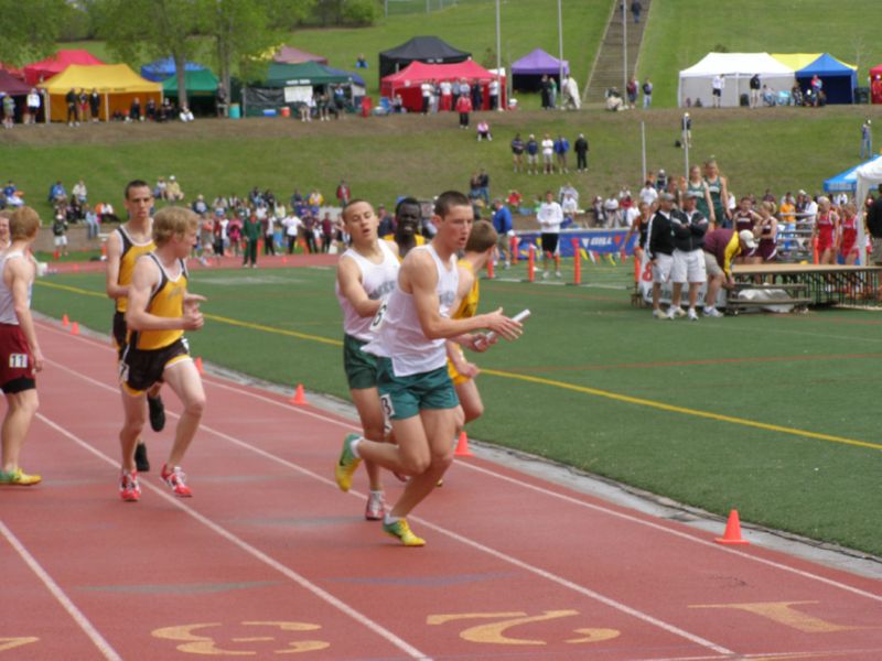 3200 Meter Relay - Boys Class A (30 of 40)