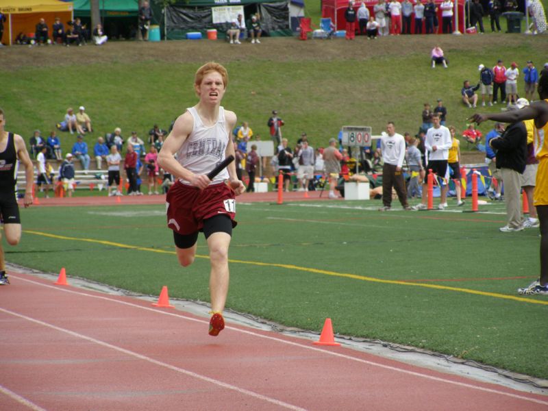 3200 Meter Relay - Boys Class A (36 of 40)