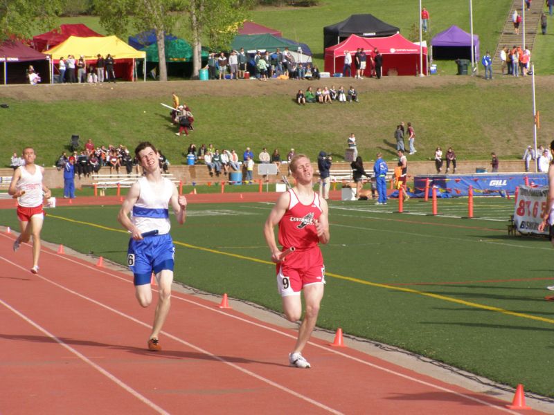 3200 Meter Relay - Boys Class B (22 of 27)