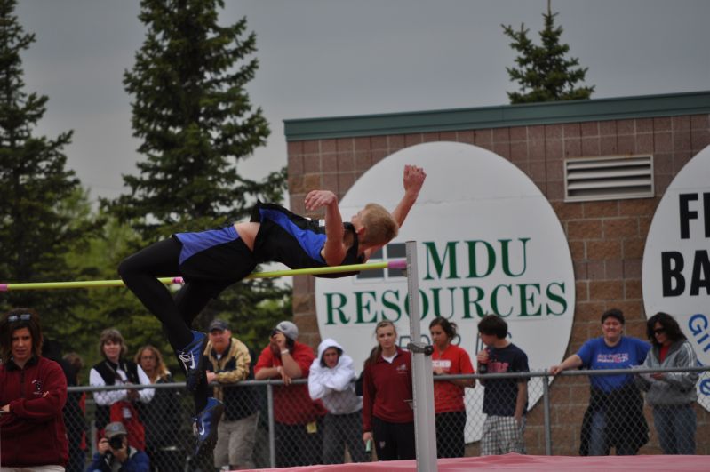 Class B Boys High Jump (11 of 16)