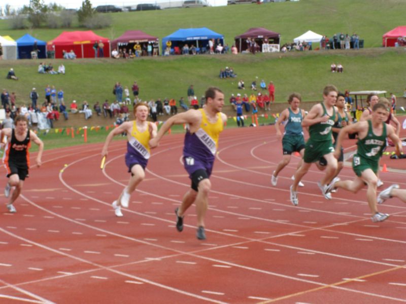 Class B Boys 400 Relay (6 of 6)