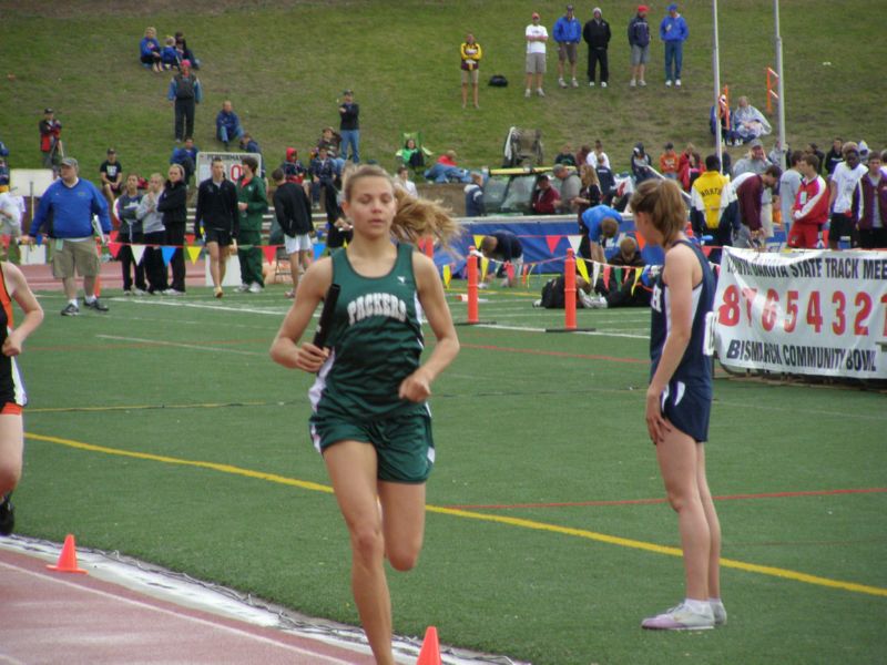 3200 Meter Relay - Girls Class A (12 of 55)