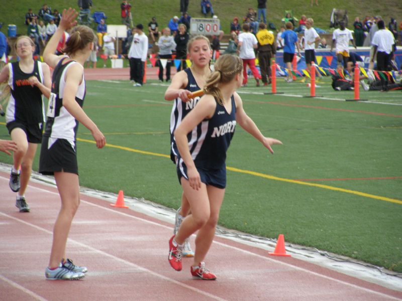 3200 Meter Relay - Girls Class A (22 of 55)