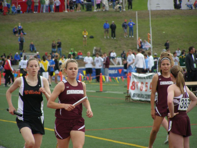 3200 Meter Relay - Girls Class A (29 of 55)