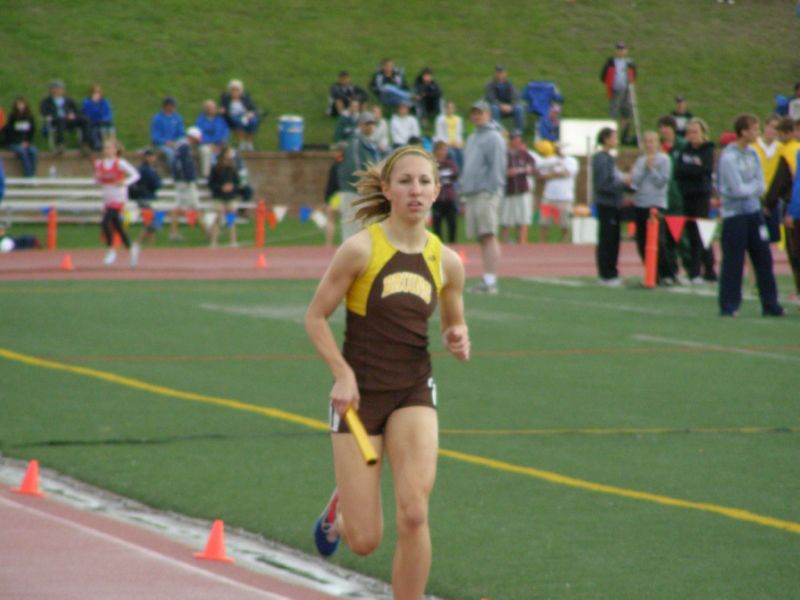 3200 Meter Relay - Girls Class A (50 of 55)