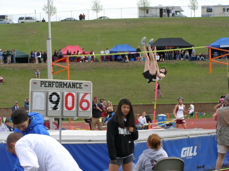 Pole Vault - Girls Class A (12 of 17)