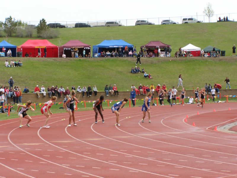 Class A Girls 400 Relay (1 of 11)