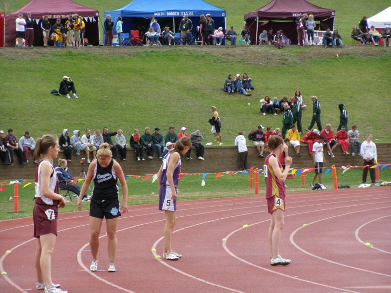 Class A Girls 400 Relay (8 of 11)