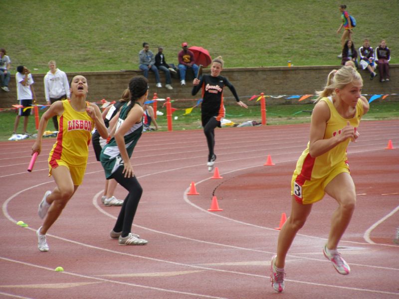 Class A Girls 400 Relay (10 of 11)