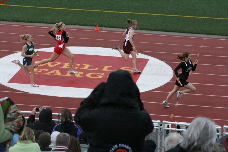 Class A Girls 800 Relay (12 of 40)