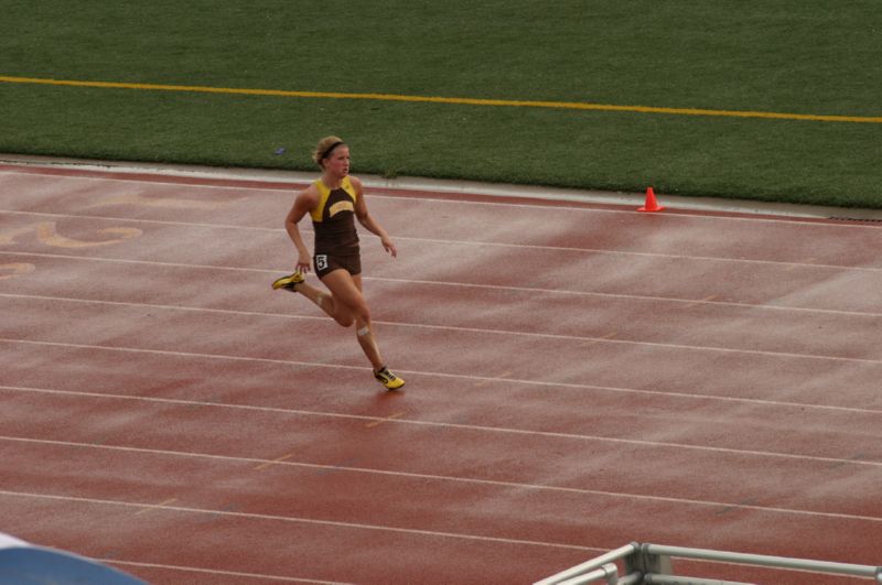 Class A Girls 200 (6 of 17)