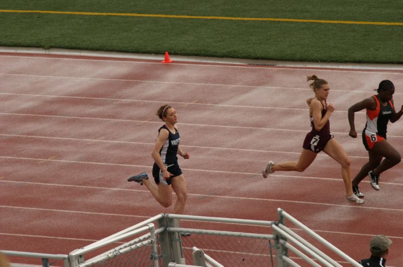 Class A Girls 200 (8 of 17)