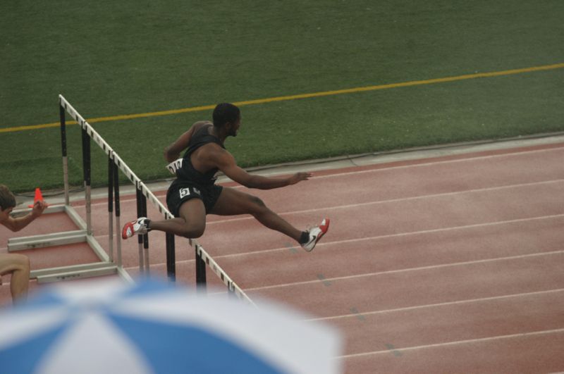 High Hurdles - Girls Class B (16 of 20)