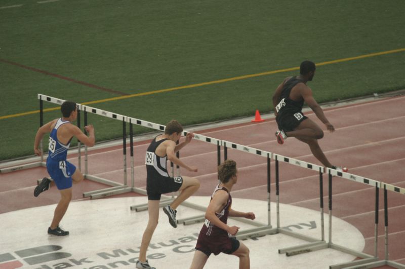 High Hurdles - Girls Class B (19 of 20)