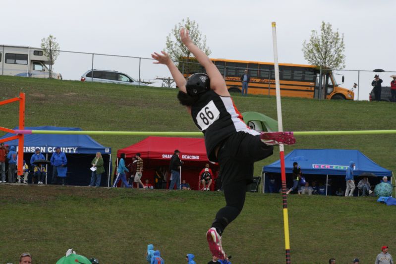 Class B Girls Pole Vault (1 of 16)