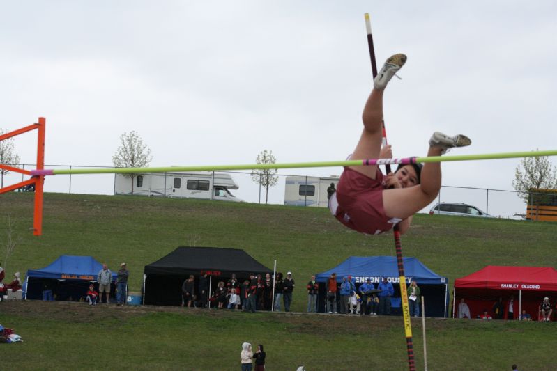 Class B Girls Pole Vault (2 of 16)