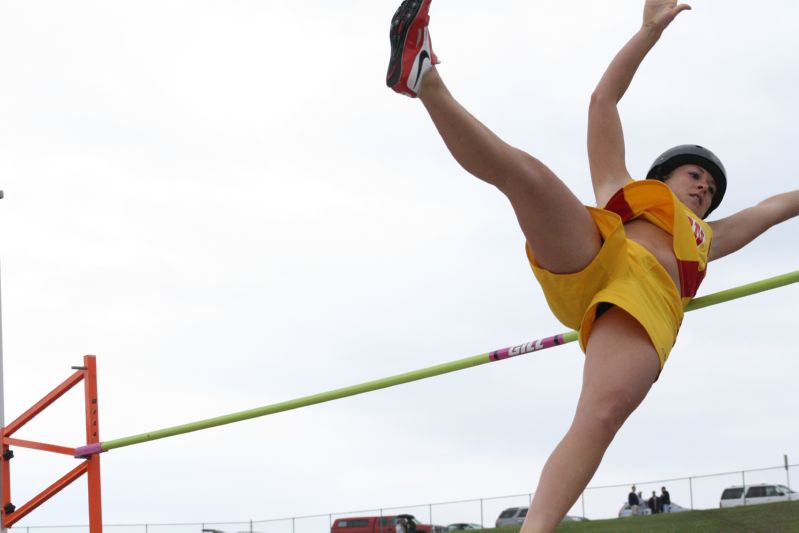 Class B Girls Pole Vault (5 of 16)